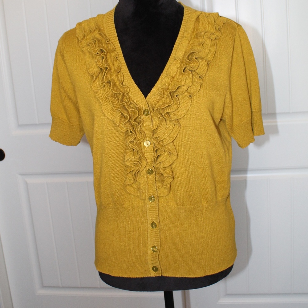 Ruffle V-Neck Short Sleeve Button Up Sweater